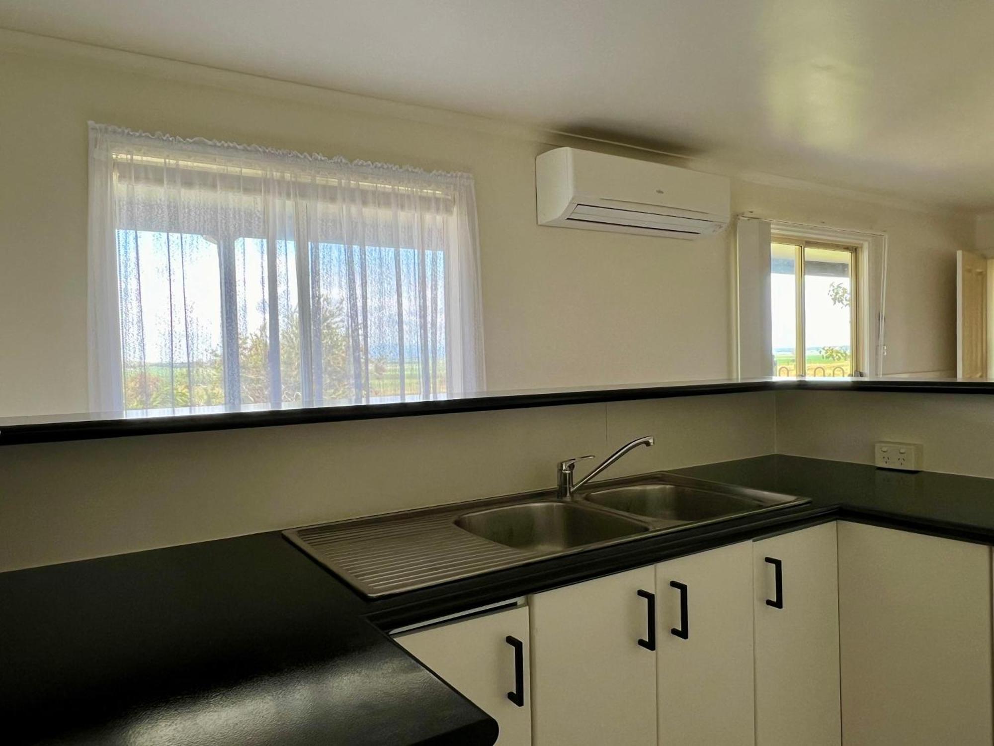 Promhills Cabins Янакі Екстер'єр фото
